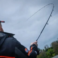 Guru A-CLASS Feeder Rods -Viswinkel 3699420Guru A CLASS Feeder Rods 1